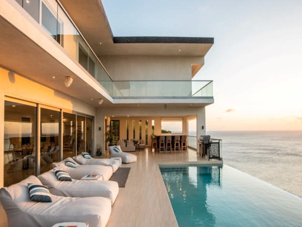 Luxury Oceanfront Villa in Indigo Bay, St. Maarten - Your Dream Getaway